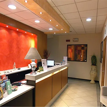 David Hotel
